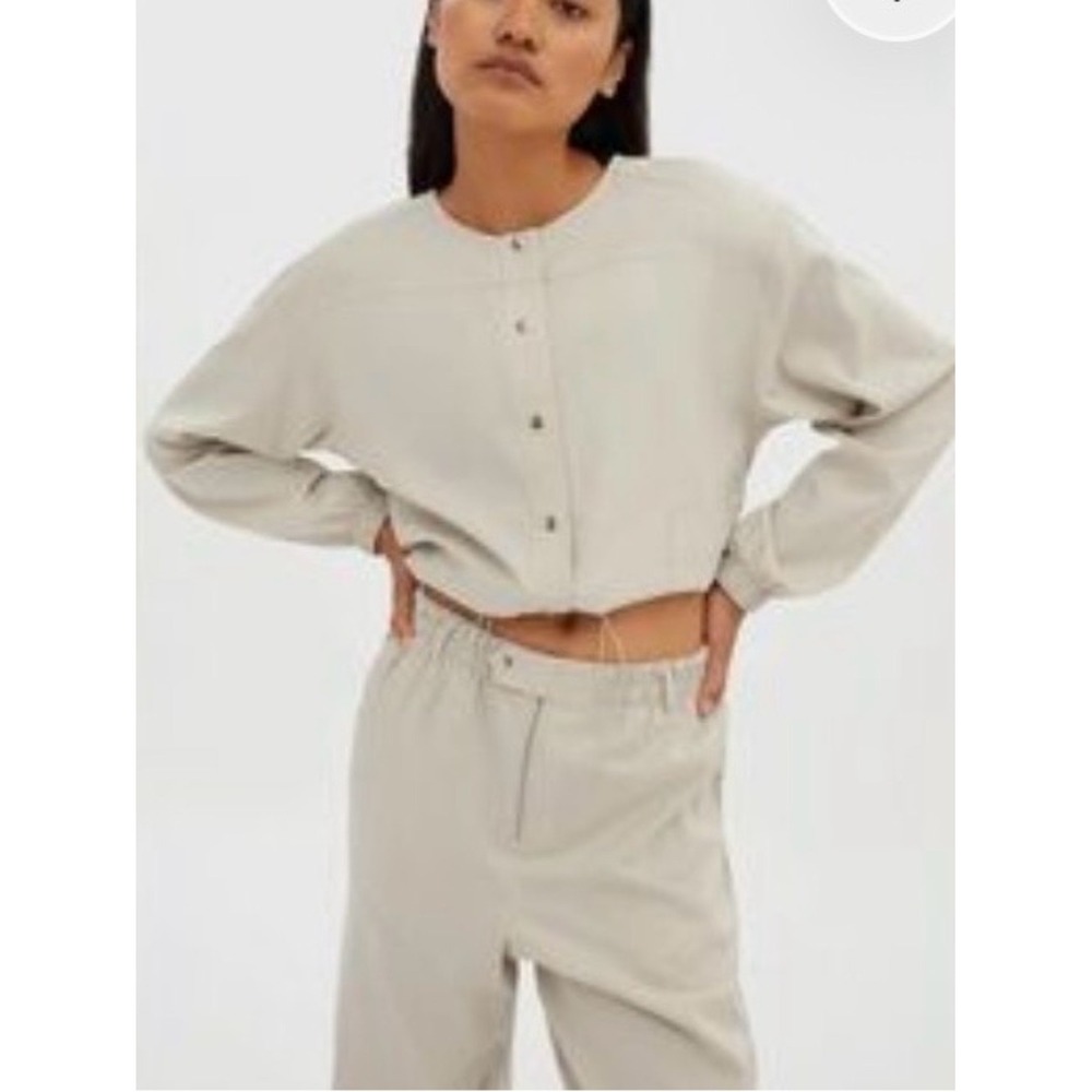 NWT Girlfriend Collective Marble Raquel Snap Front Jacket Cream Utility Jacket L